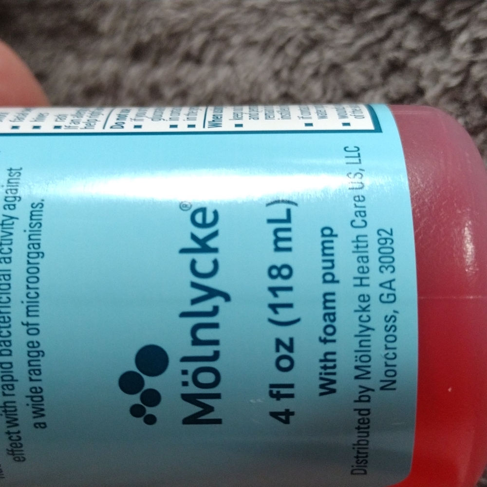 8pk/4oz Hibiclens cleanser with pumpers - Picture 4 of 4